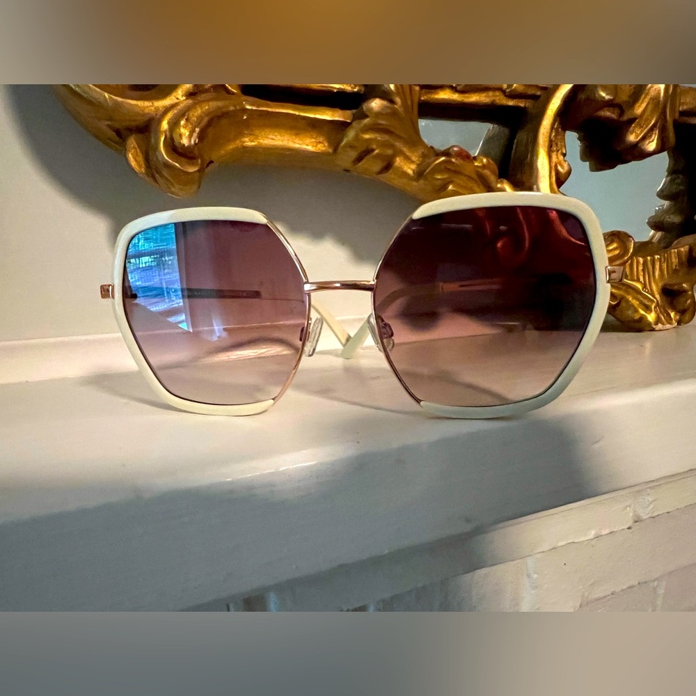 Nanette Lepore oversized sunglasses